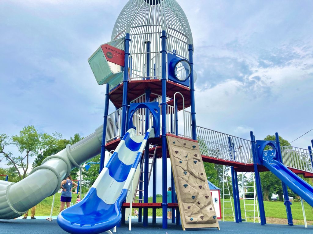 Moon Park Playground